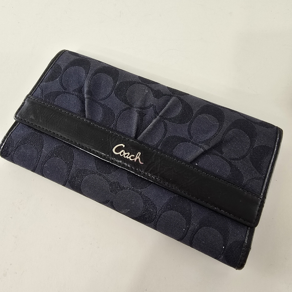 Coach Soho Ashley Leather Signature CC Checkbook Wallet W/ Insert Midnight Blue - Picture 4 of 11